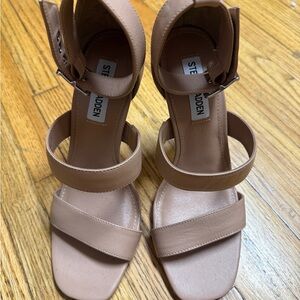 Steve Madden Tan Heeled Sandals